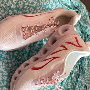 Great Walking Sneakers